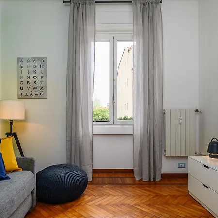 Apartment Ennio 8 - Bilocale Cool Milan