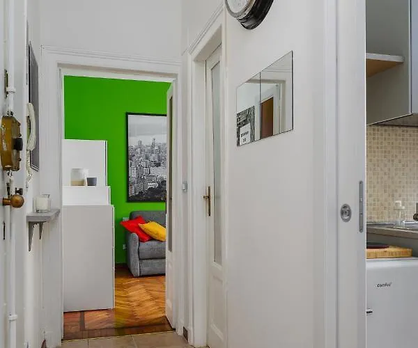 Apartment Ennio 8 - Bilocale Cool Milan